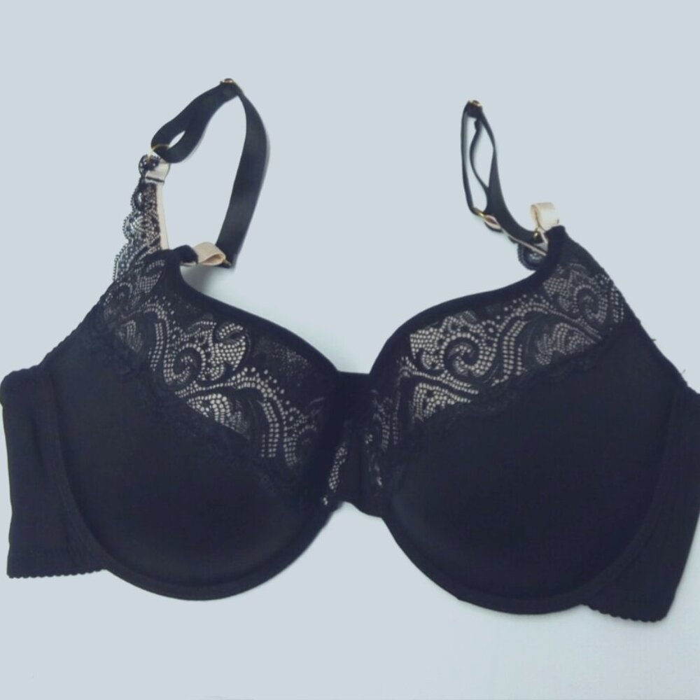 Delta Burke Lace Trimmed Bra 38D NWOT